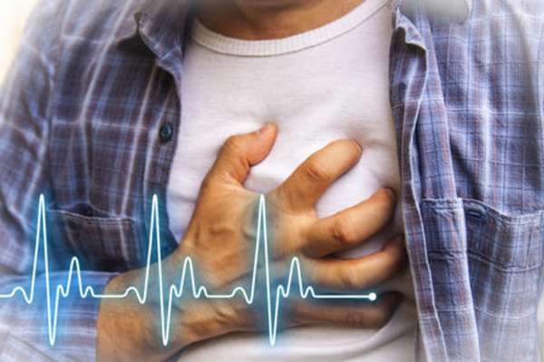 Как объяснить появление перебоев в сердце при остеохондрозе, особенности патологии и методы лечения