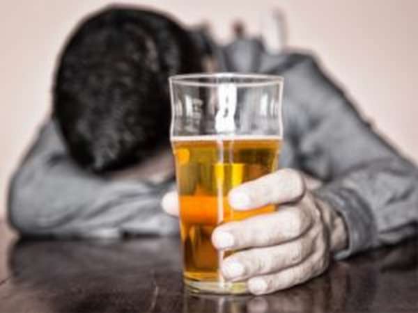 Отравление пивом: коварство слабоалкогольного напитка