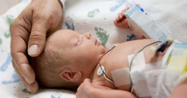 Причины возникновения ишемии миокарда у взрослых и у новорожденных