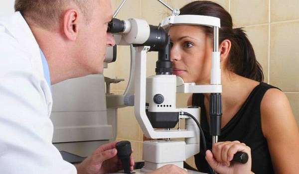 Как улучшить зрение при близорукости в домашних условиях