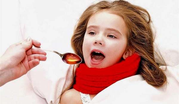 Как лечить кашель у ребенка в домашних условиях