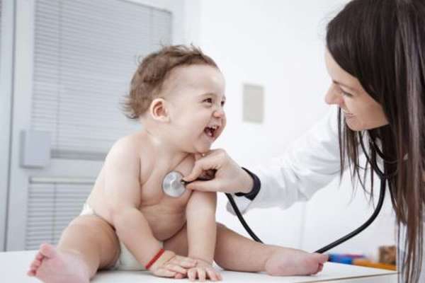 Признаки аритмии у ребенка, причины развития патологии, симптоматика
