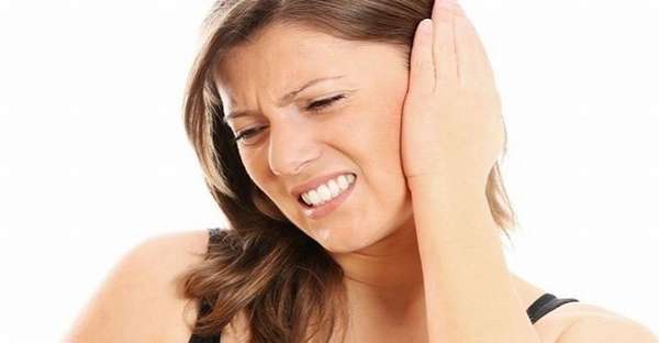 Болит ухо лечение в домашних услолвиях